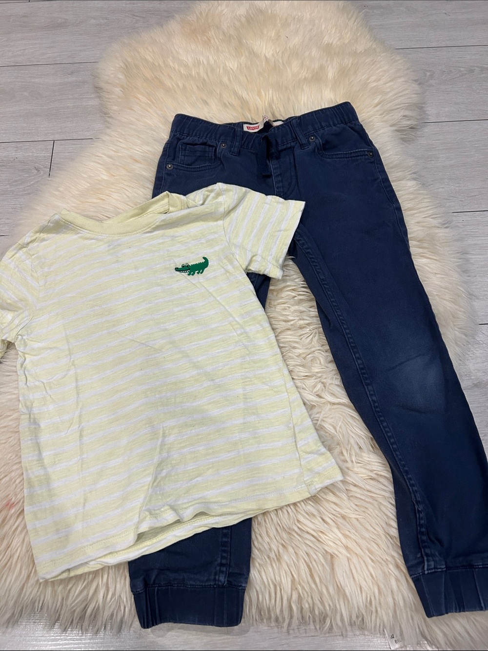 Levi's Navy Jogger Pants with Pale Yellow Striped Tee